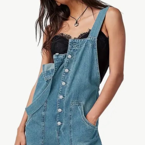 NWOT Denim Jumper Wide Legs And Button Front Sz XL - Picture 3 of 11